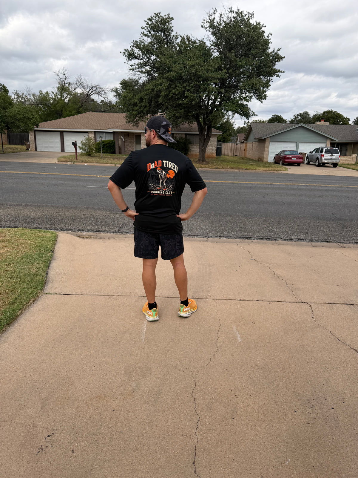 DeAD TIRED Performance Tee